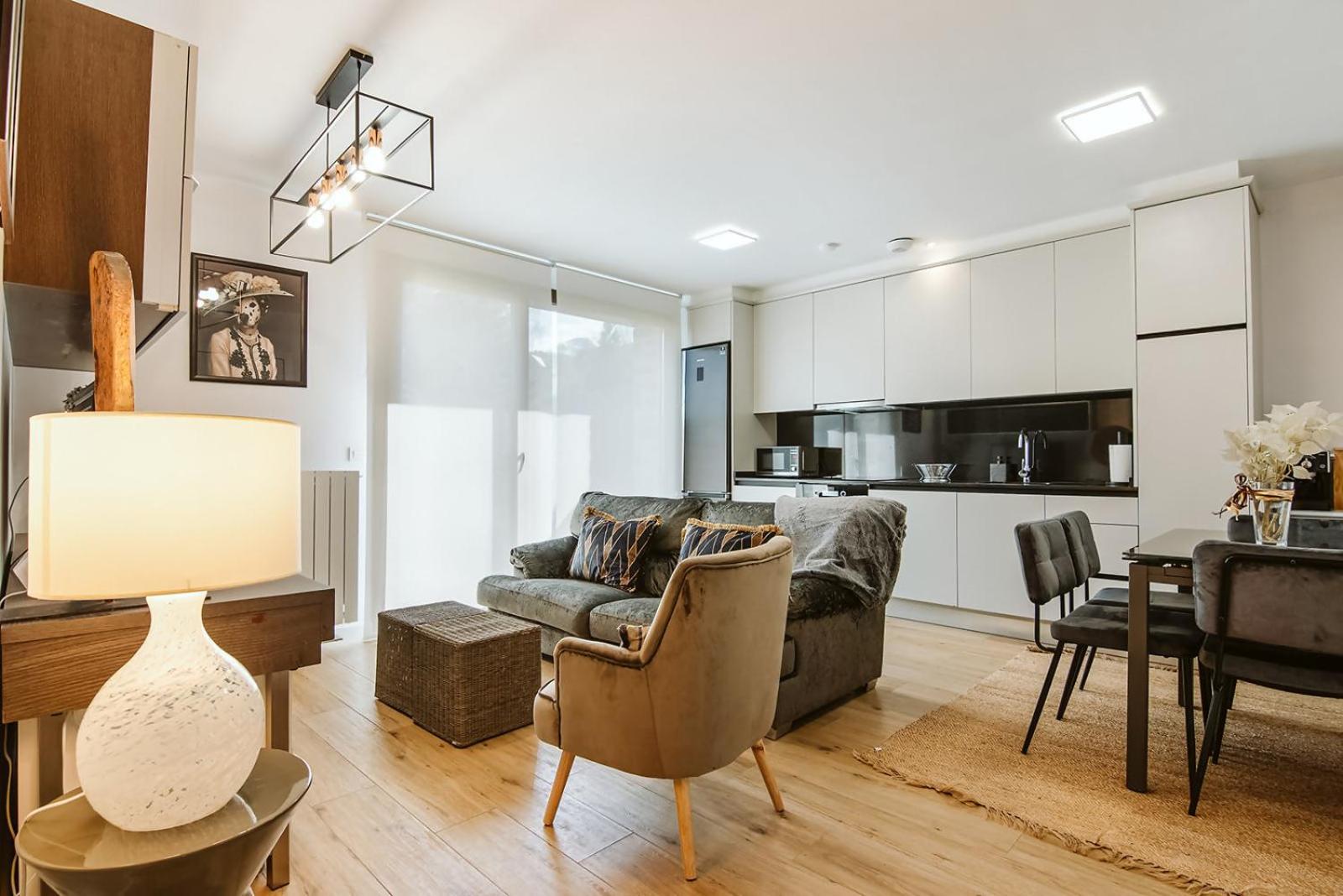 Casa Rosana - Apartamento De Diseno Con Terraza Sallent De Gallego Exterior photo